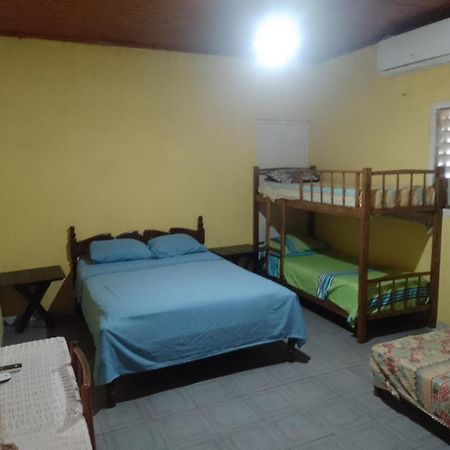Casa De Huespedes En Posadas Buitenkant foto